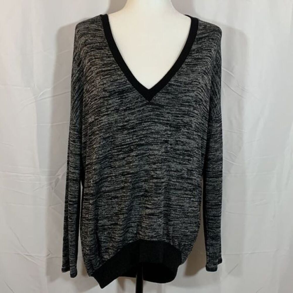 Wilfred Free Heather Grey & Black Long Sleeve Top